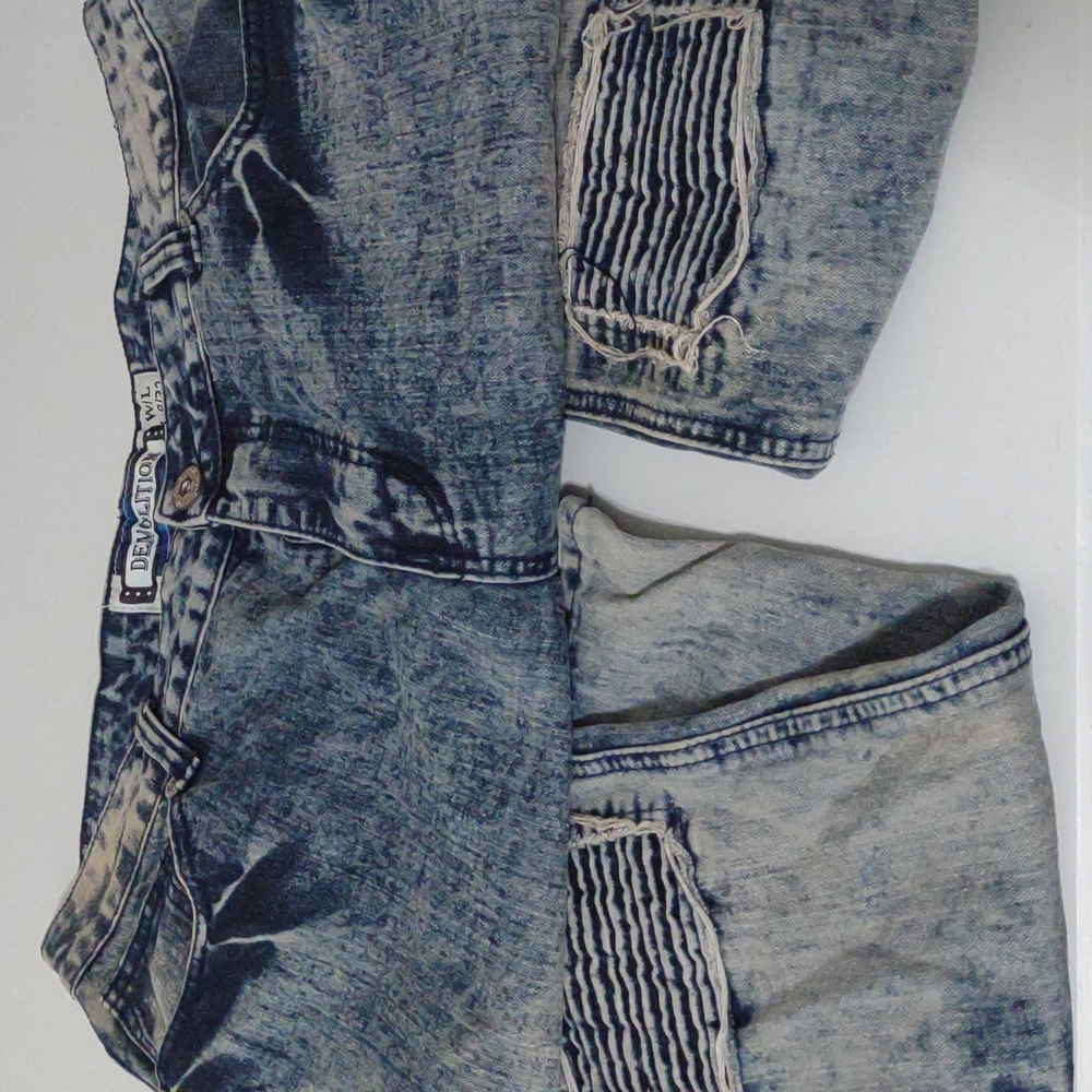 Men's Demolition brand 38 x 32 jeans